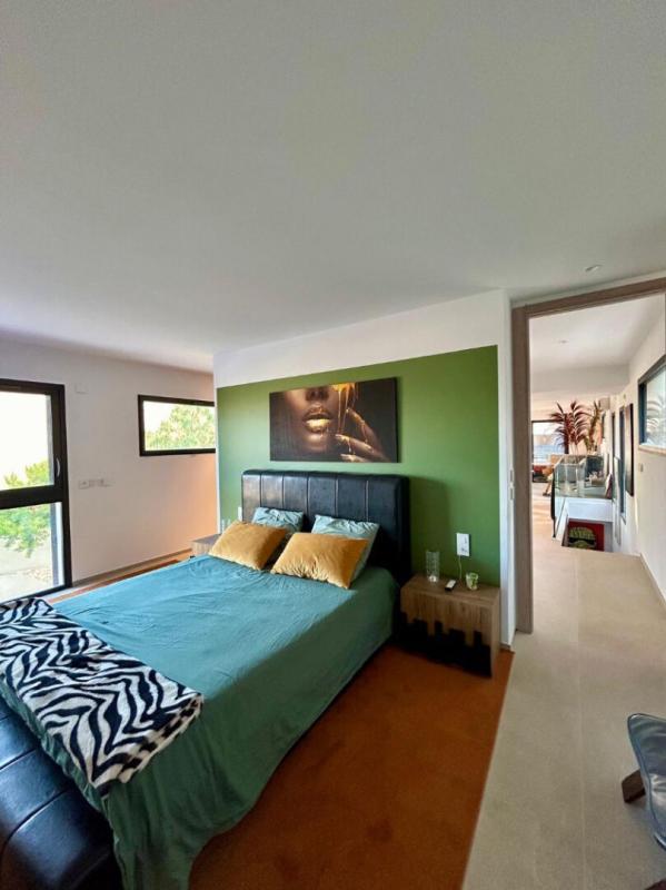 Villa - 175 m² - 5 pièces