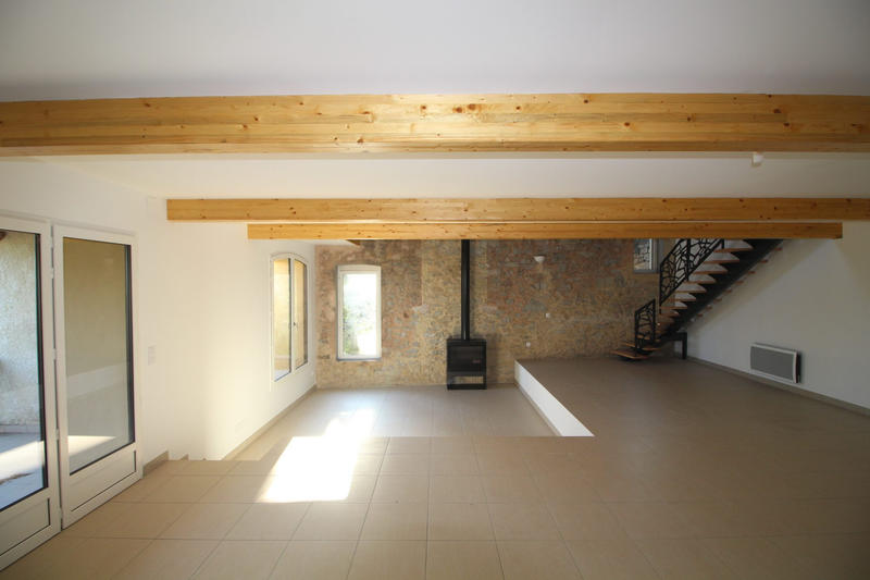 Maison - 201 m² - 5 pièces