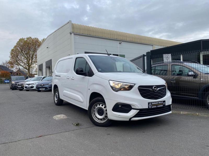 Opel combo cargo Pack Clim 100cv Camera/Bluetooth/Feux Auto/Frein Auto