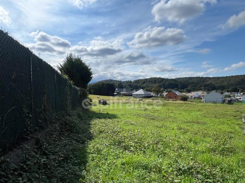 Terrain constructible - 1 198 m²