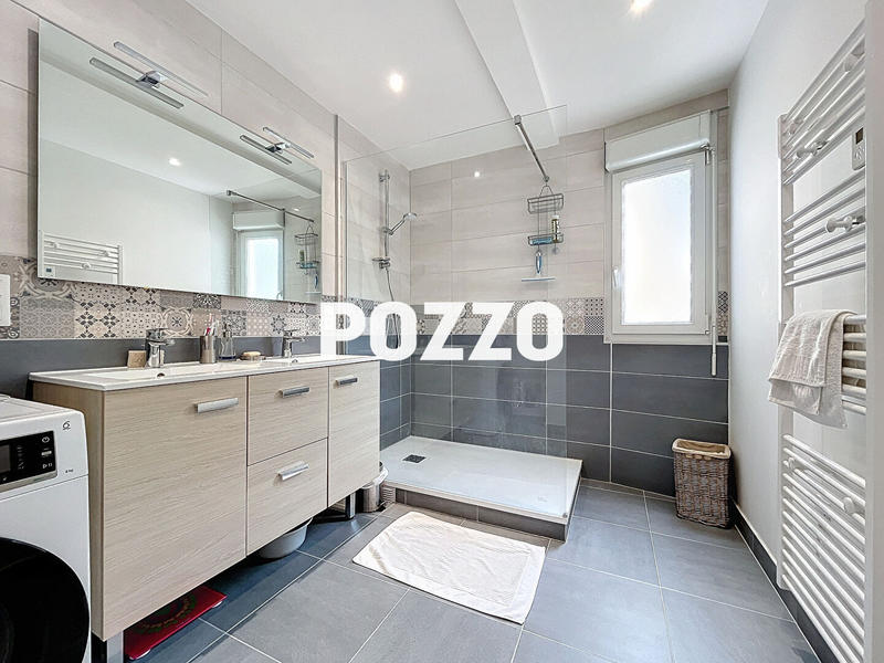 Appartement - 86 m² - 3 pièces