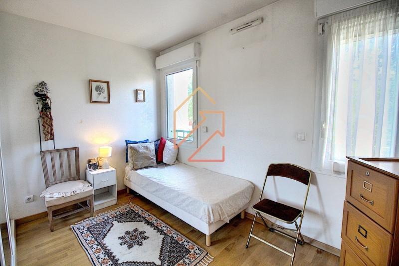 Appartement - 81 m² - 3 pièces