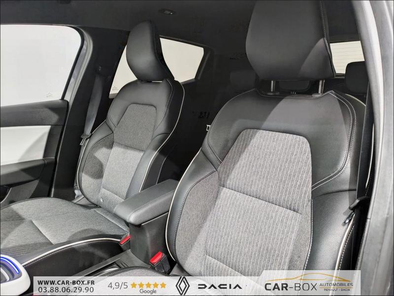 Renault Clio V 5 E-Tech Hybrid 145 Techno 1ere Main Camera Attelage Grand Gps