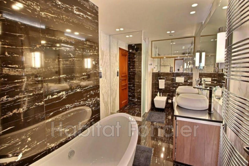 Maison - 138 m² - 5 pièces