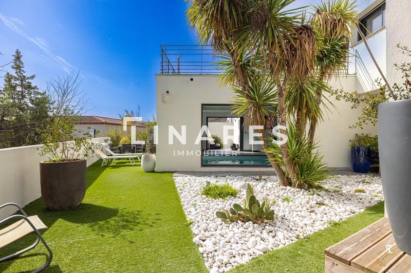 Maison - 200 m² - 4 pièces