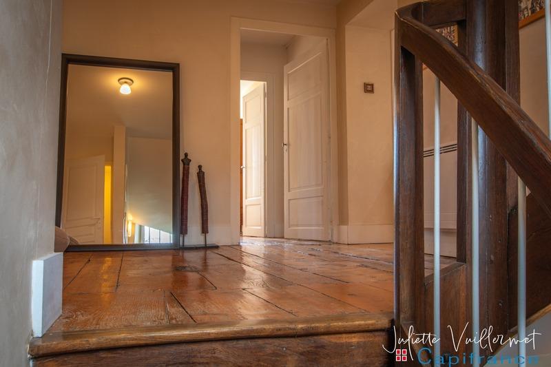 Maison bourgeoise - 393 m² - 10 pièces