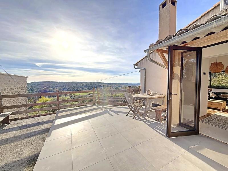 Maison - 80 m² - 3 pièces