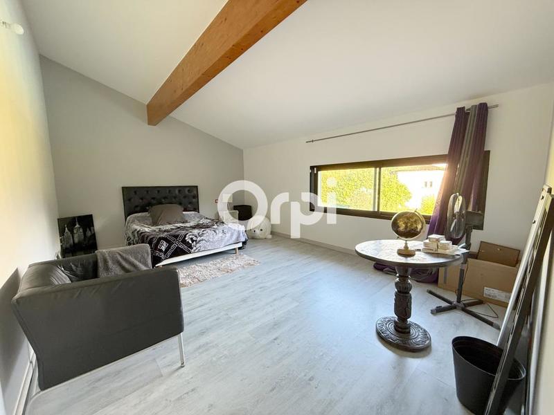 Maison - 290 m² - 5 pièces