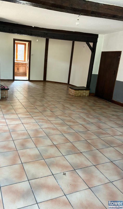 Maison - 95 m² - 6 pièces