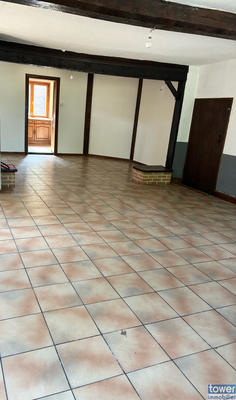 Maison - 95 m² - 6 pièces