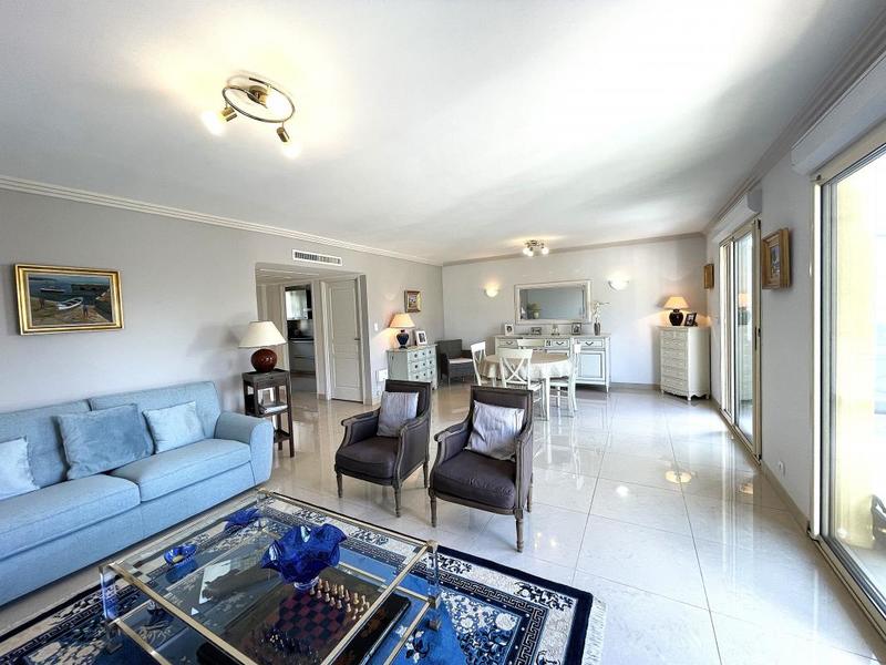 Appartement - 113 m² - 4 pièces