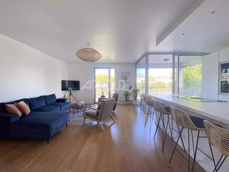 Appartement - 68 m² - 3 pièces