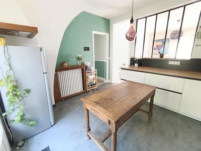 Maison - 92 m² - 4 pièces