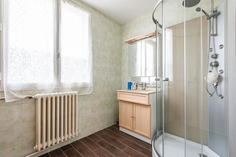 Maison - 100 m² - 6 pièces