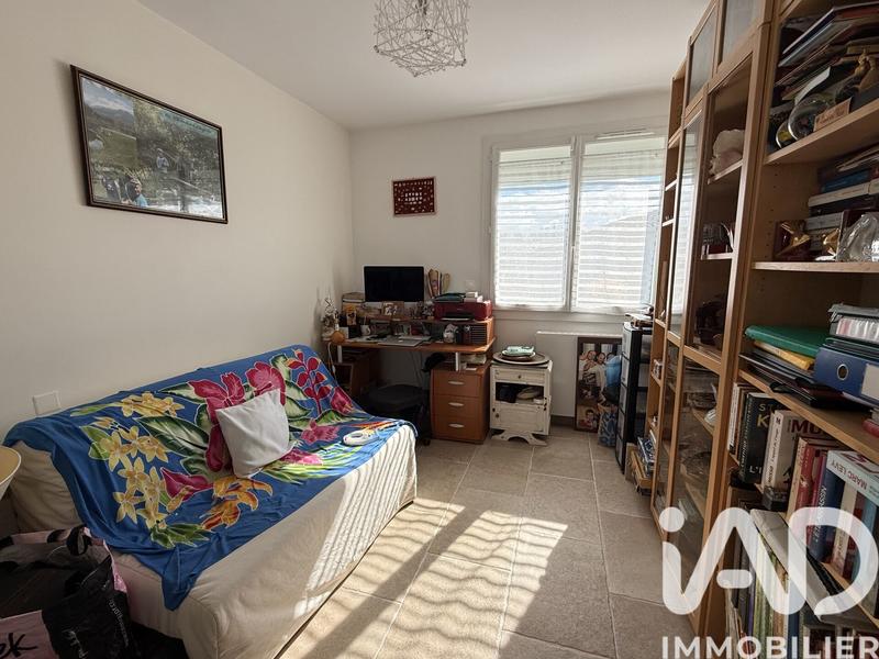 Maison - 96 m² - 4 pièces