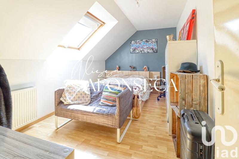 Maison - 127 m² - 7 pièces