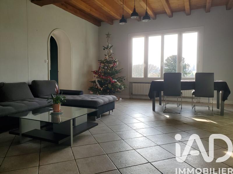 Maison - 187 m² - 8 pièces
