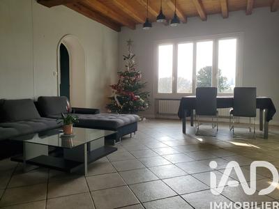 Maison - 187 m² - 8 pièces