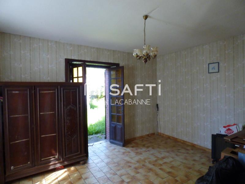 Maison - 180 m² - 8 pièces