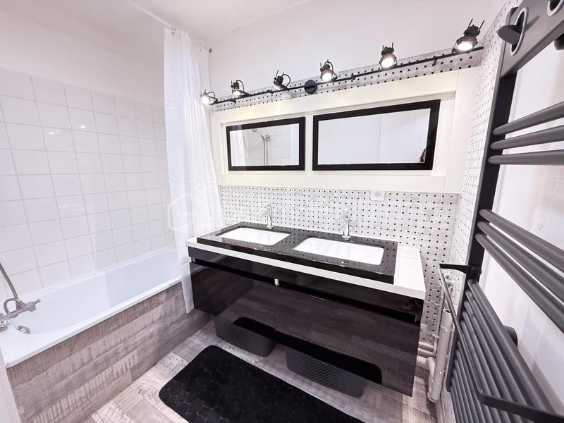 Studio - 27 m² - 1 pièce