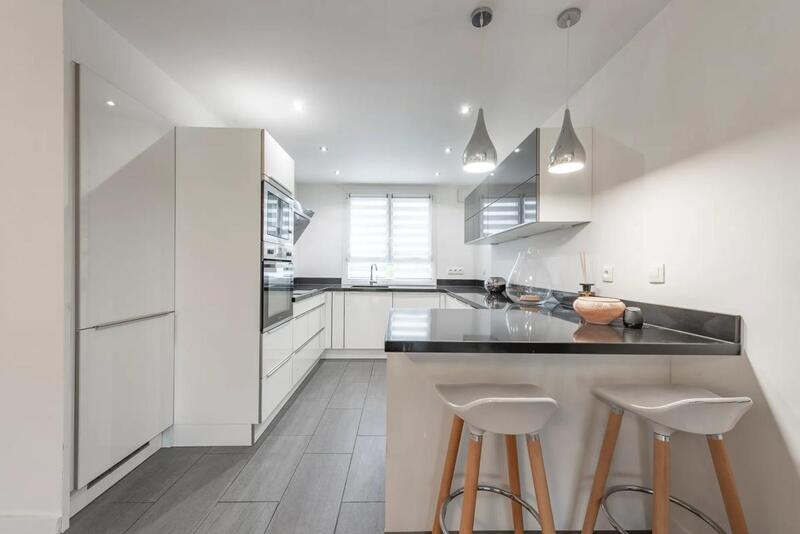 Maison - 111 m² - 6 pièces