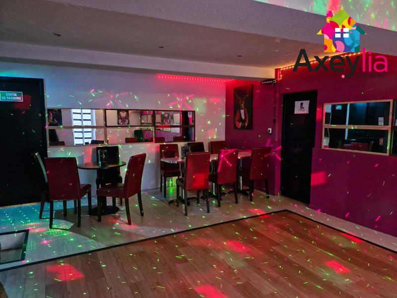 Fonds de commerce - Magasins - 123 m²