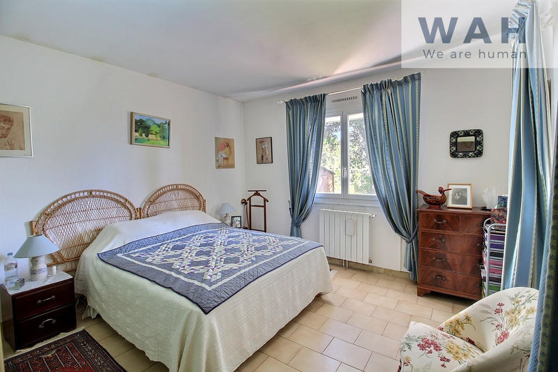 Maison - 187 m² - 7 pièces