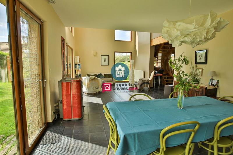 Maison - 146 m² - 5 pièces