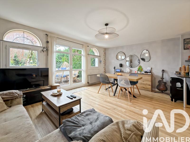 Maison - 88 m² - 5 pièces