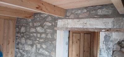 Maison en pierre - 117 m² - 6 pièces