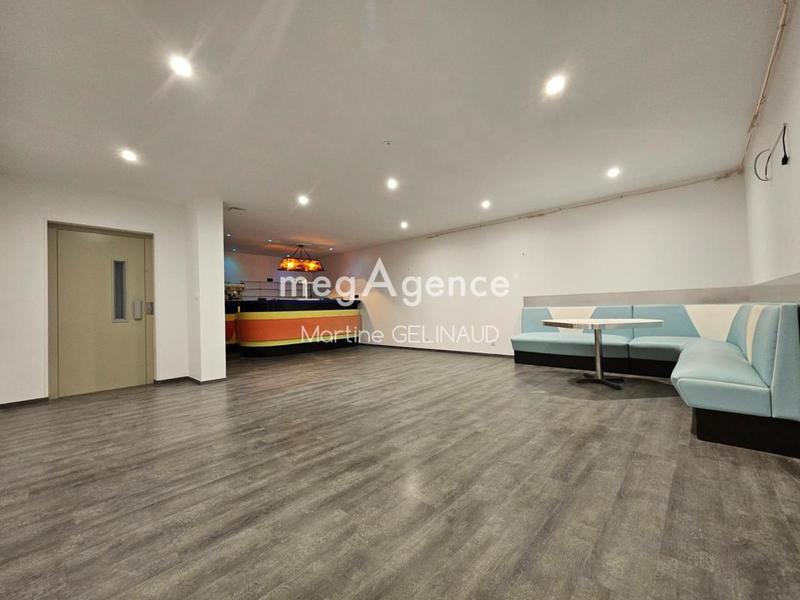 Maison d'architecte - 210 m² - 6 pièces