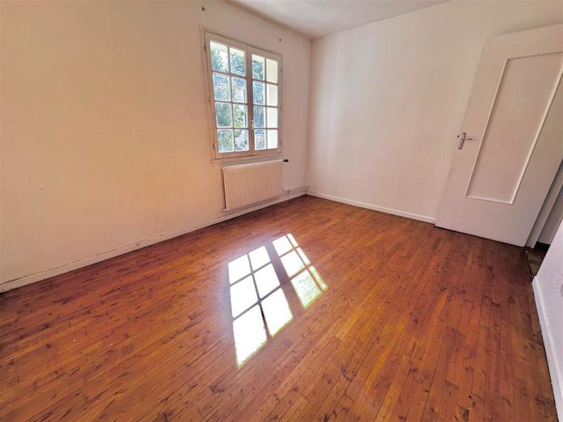 Maison - 128 m² - 7 pièces