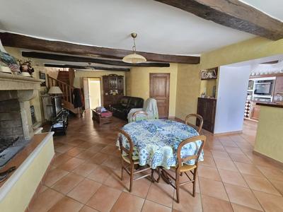 Immeuble - 331 m² - 13 pièces