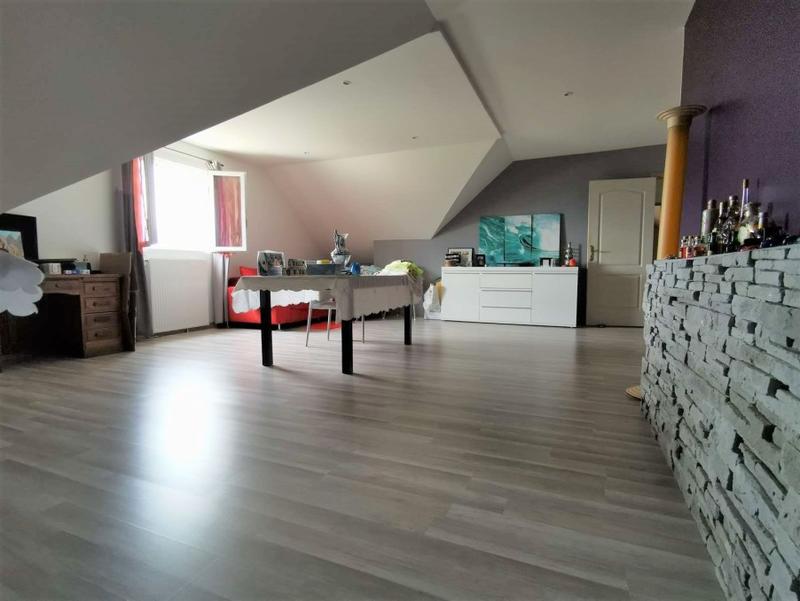 Maison - 191 m² - 7 pièces