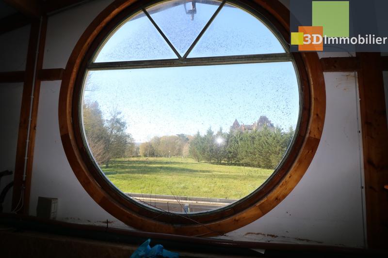 Maison - 500 m² - 11 pièces