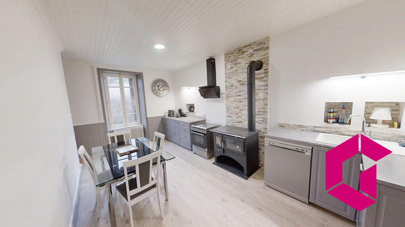 Ferme - 113 m² - 5 pièces