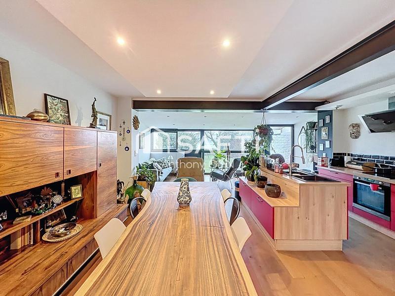 Maison - 150 m² - 7 pièces