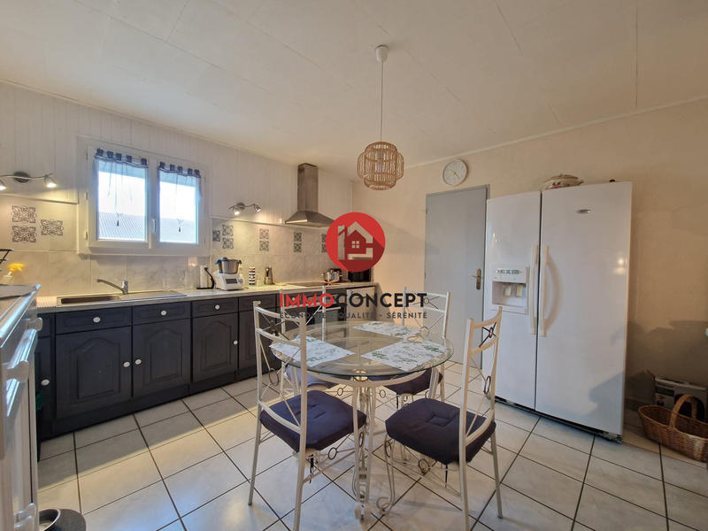 Maison - 138 m² - 6 pièces