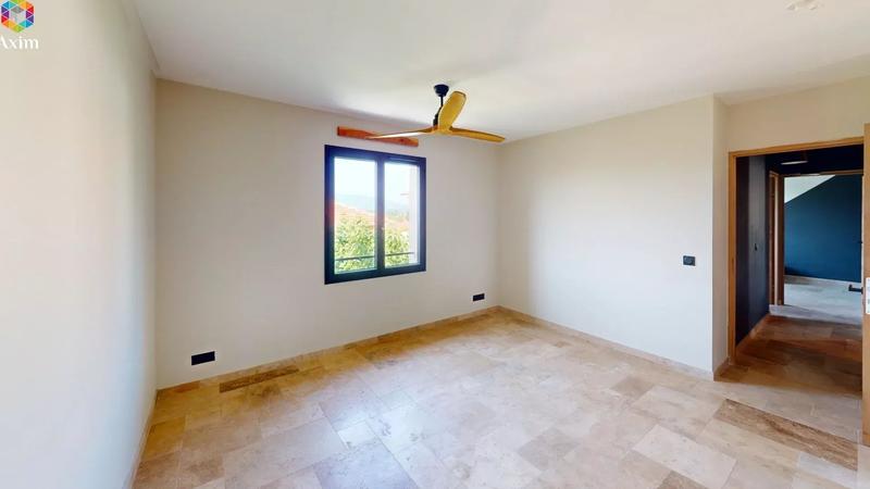 Maison - 124 m² - 4 pièces