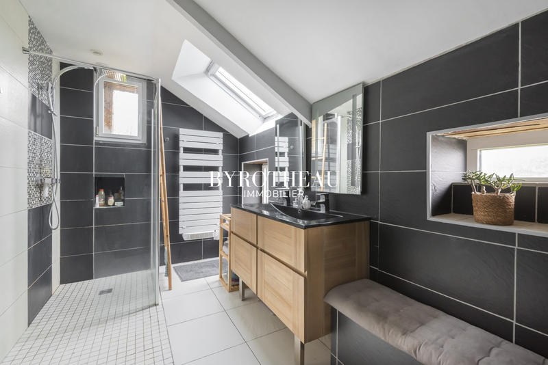 Maison - 150 m² - 6 pièces