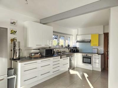 Maison d'architecte - 165 m² - 7 pièces