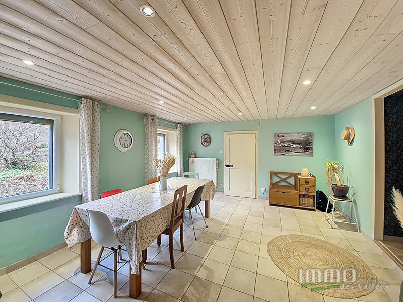 Maison - 112 m² - 7 pièces