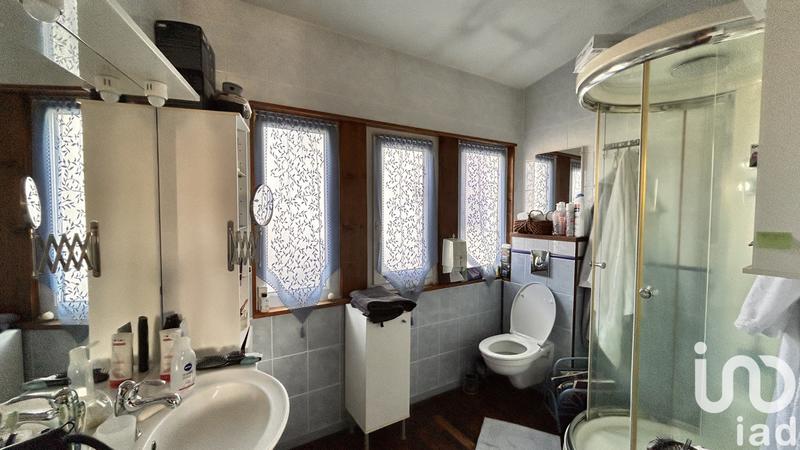 Maison - 615 m² - 15 pièces