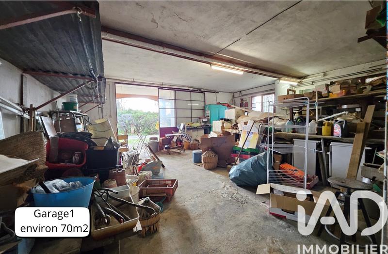 Maison - 255 m² - 10 pièces