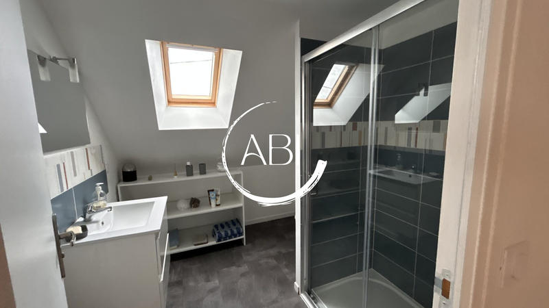 Maison ancienne - 105 m² - 5 pièces