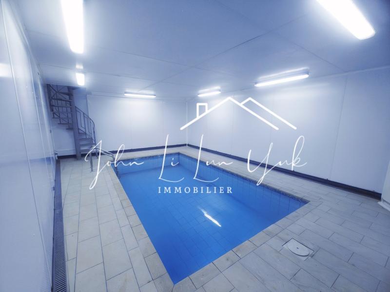 Maison - 174 m² - 7 pièces