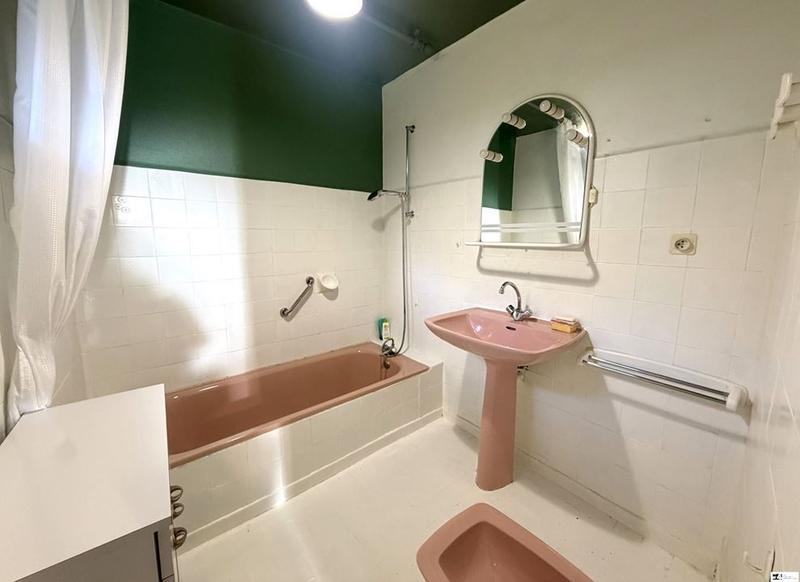 Maison traditionnelle - 106 m² - 5 pièces