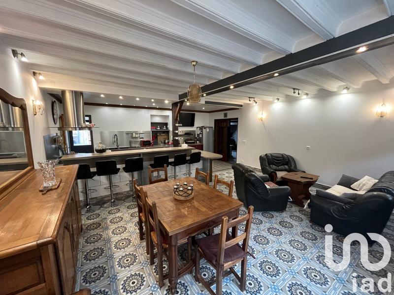 Maison - 287 m² - 12 pièces