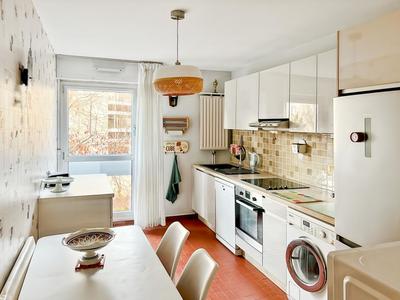 Appartement - 105 m² - 4 pièces