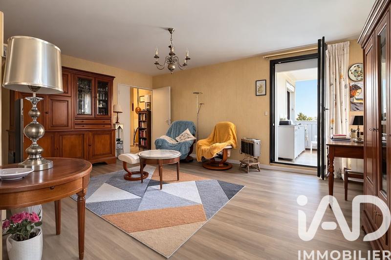 Appartement - 80 m² - 3 pièces